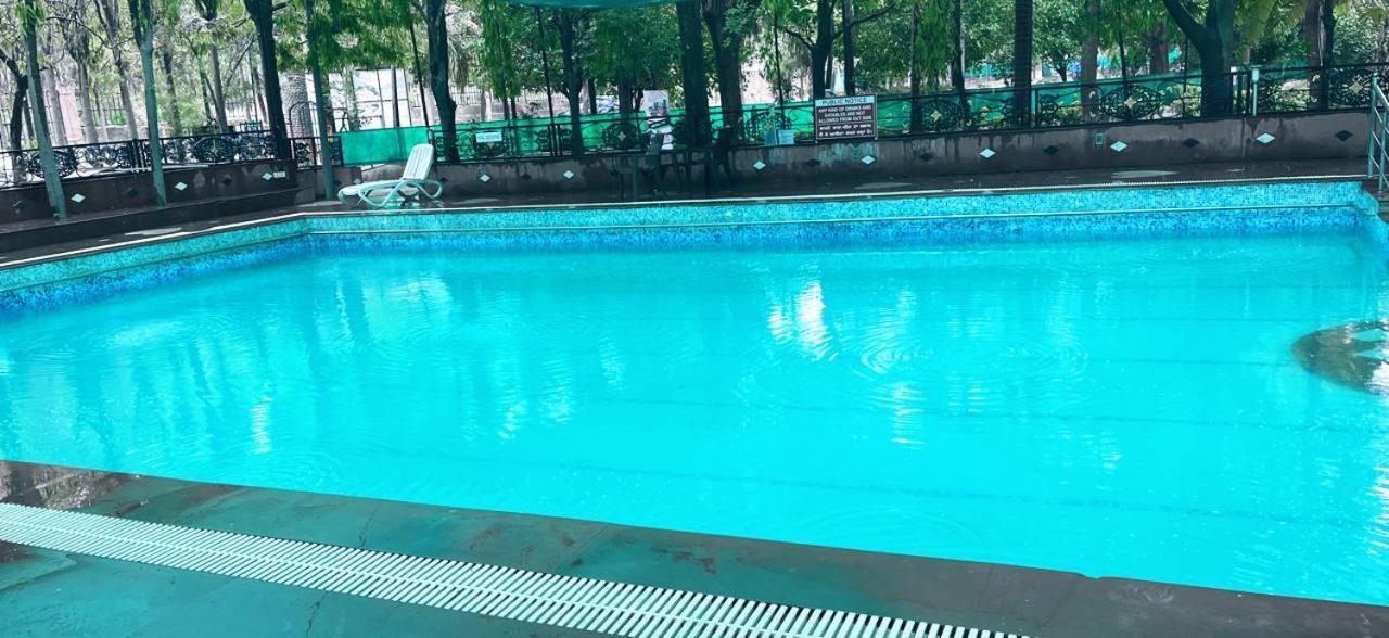 Kangs Nirvana Resorts And Spa Mahalpur Ngoại thất bức ảnh