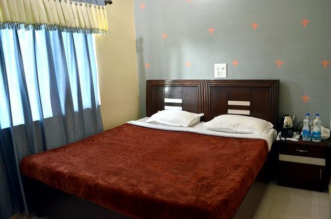 Kangs Nirvana Resorts And Spa Mahalpur Ngoại thất bức ảnh